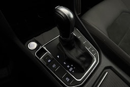 ruskea (beige) Volkswagen Golf Sportsvan 2018 kuva 33.
