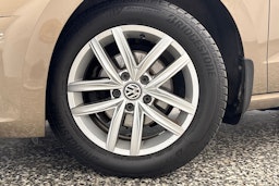 ruskea (beige) Volkswagen Golf Sportsvan 2018 kuva 38.