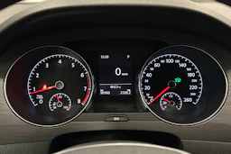 sininen Volkswagen Golf Sportsvan 2018 kuva 16.