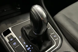 sininen Volkswagen Golf Sportsvan 2018 kuva 22.