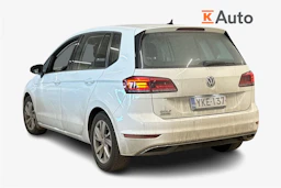 valkoinen Volkswagen Golf Sportsvan 2018 kuva 2.