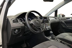 valkoinen Volkswagen Golf Sportsvan 2018 kuva 8.