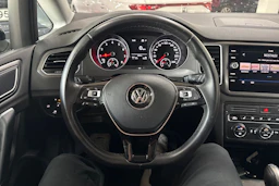 Musta Volkswagen GOLF SPORTSVAN 2018 kuva 11.