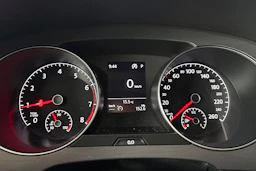 Musta Volkswagen GOLF SPORTSVAN 2018 kuva 12.