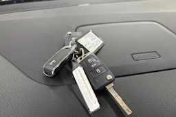 Musta Volkswagen GOLF SPORTSVAN 2018 kuva 25.