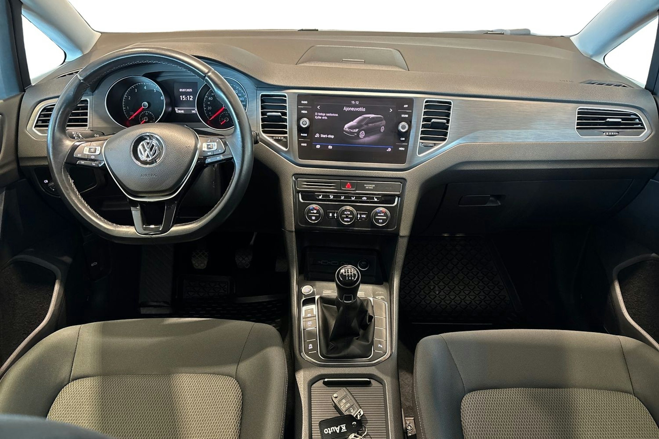 Valkoinen Volkswagen GOLF SPORTSVAN 2019 kuva 9.