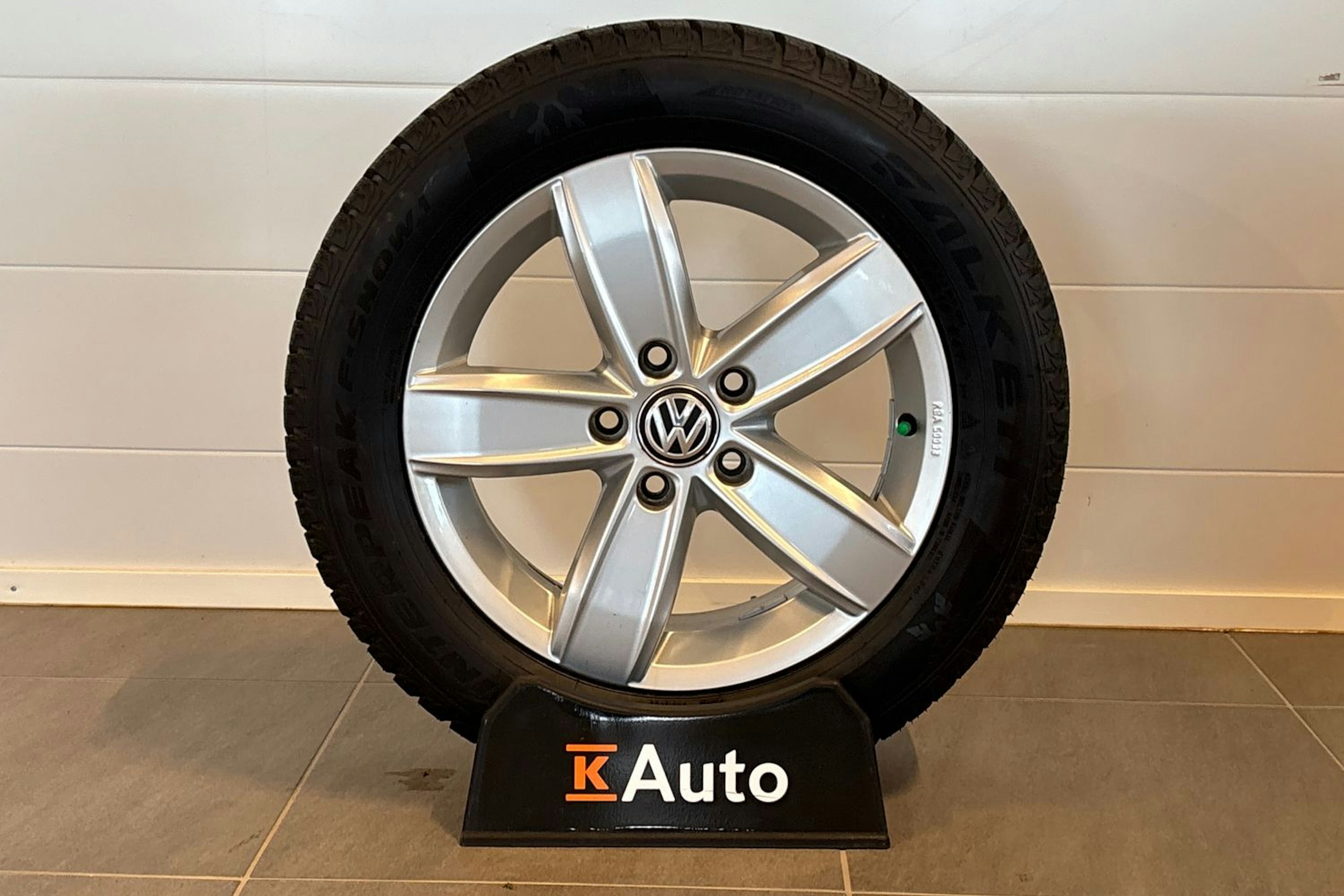 Valkoinen Volkswagen GOLF SPORTSVAN 2019 kuva 13.