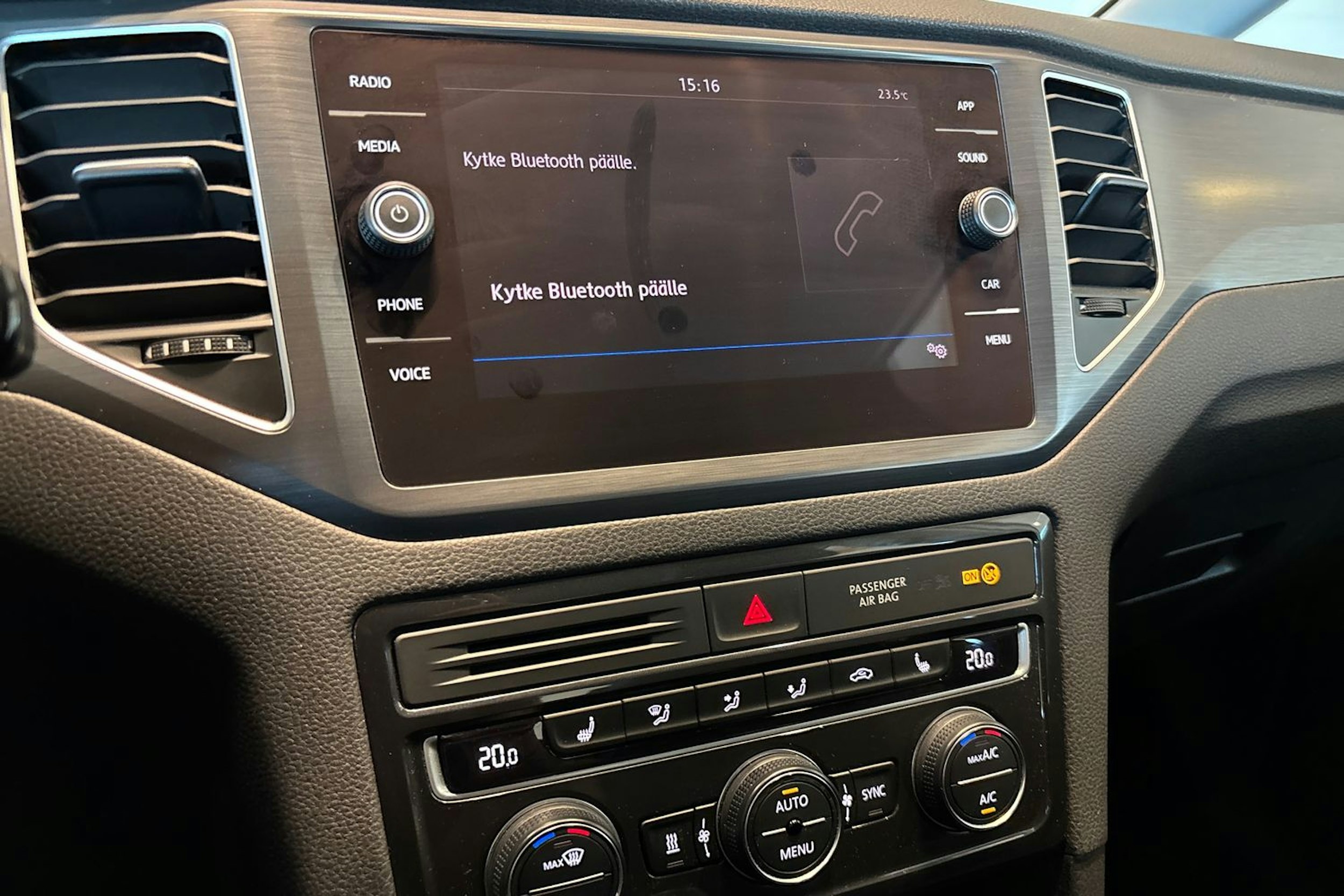 Valkoinen Volkswagen GOLF SPORTSVAN 2019 kuva 23.