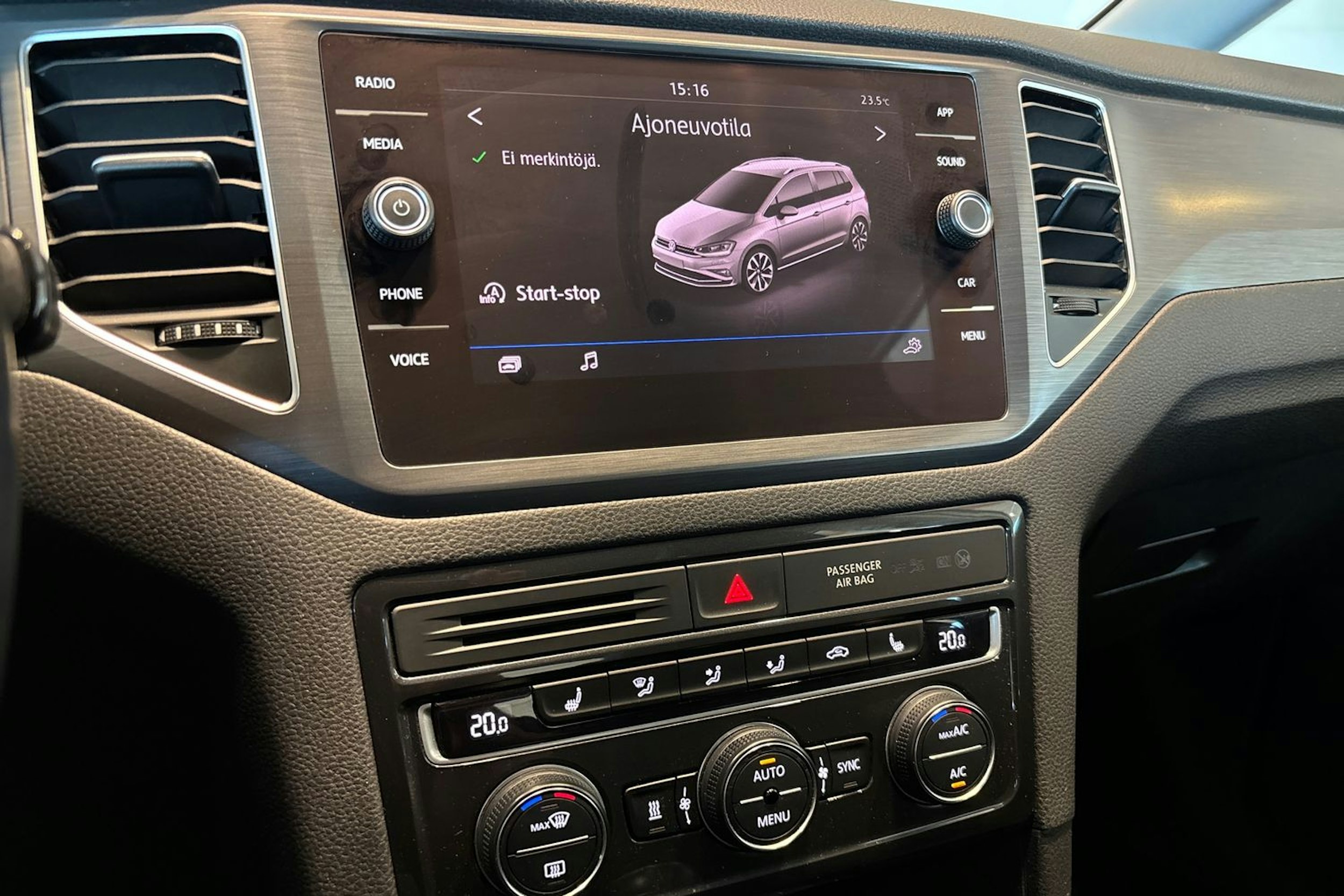 Valkoinen Volkswagen GOLF SPORTSVAN 2019 kuva 25.