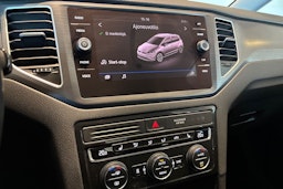 Valkoinen Volkswagen GOLF SPORTSVAN 2019 kuva 25.