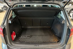 Harmaa Volkswagen Golf Sportsvan 2019 kuva 31.