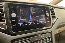 harmaa Volkswagen Golf Sportsvan 2019 kuva 15.