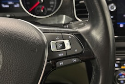 sininen Volkswagen Golf Sportsvan 2019 kuva 21.