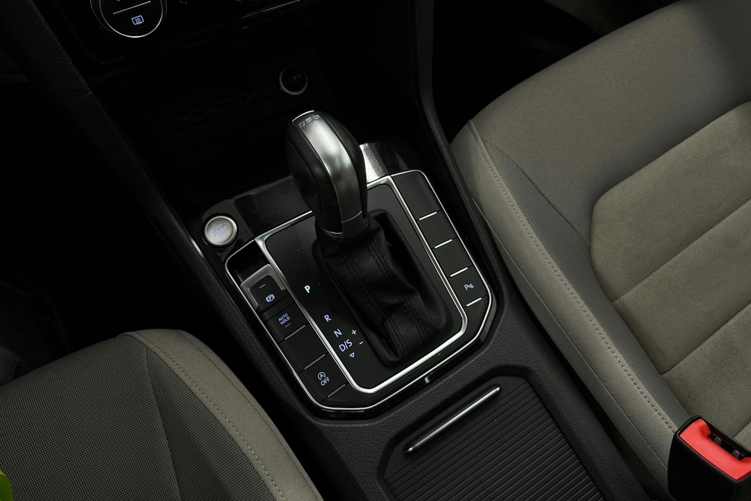 sininen Volkswagen Golf Sportsvan 2019 kuva 27.