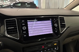 sininen Volkswagen Golf Sportsvan 2019 kuva 32.