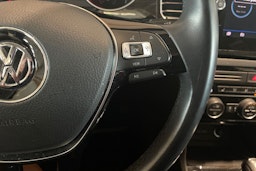 Musta Volkswagen GOLF SPORTSVAN 2019 kuva 18.