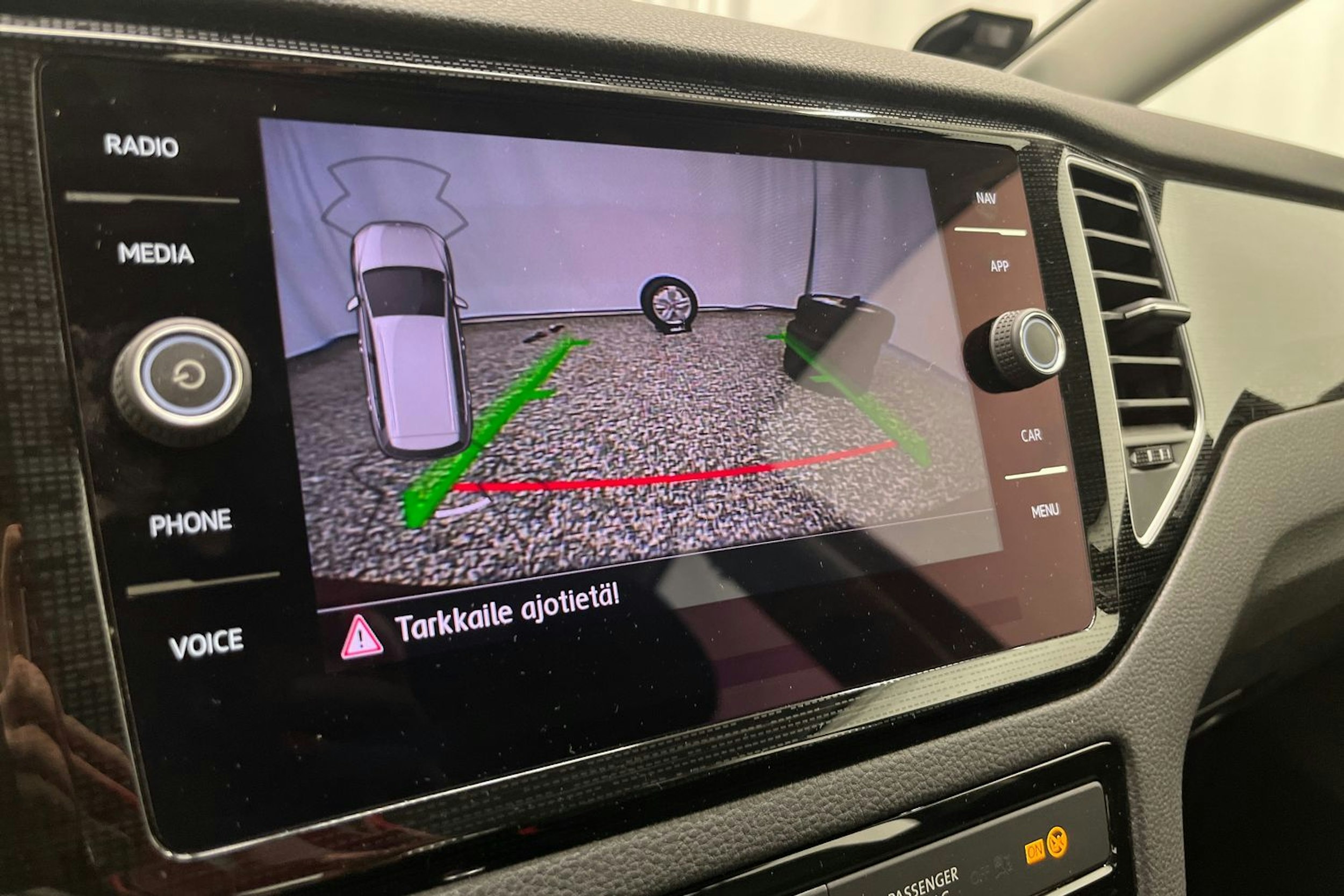 Punainen Volkswagen GOLF SPORTSVAN 2019 kuva 20.