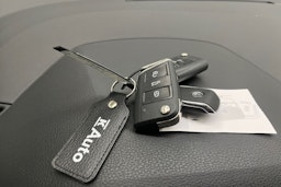 Punainen Volkswagen GOLF SPORTSVAN 2019 kuva 27.