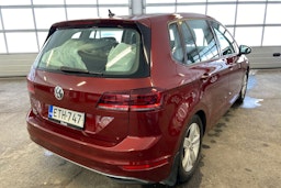 punainen Volkswagen Golf Sportsvan 2020 kuva 13.