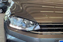 harmaa Volkswagen Golf Sportsvan 2020 kuva 5.
