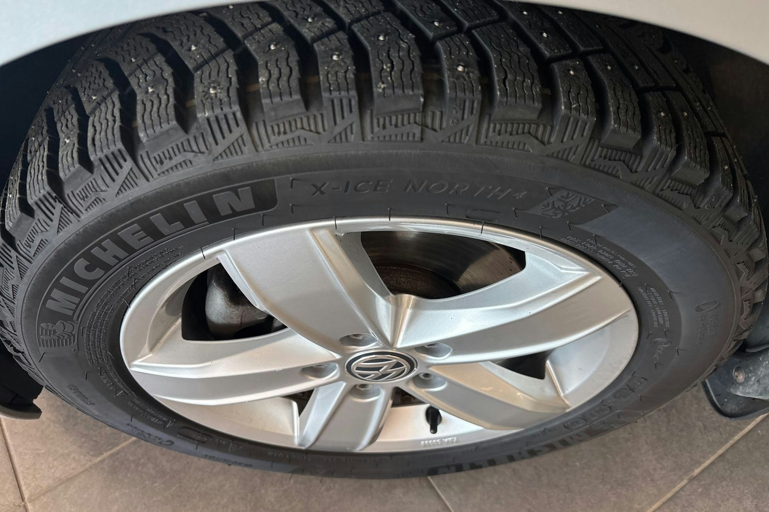 Hopea Volkswagen GOLF SPORTSVAN 2020 kuva 13.