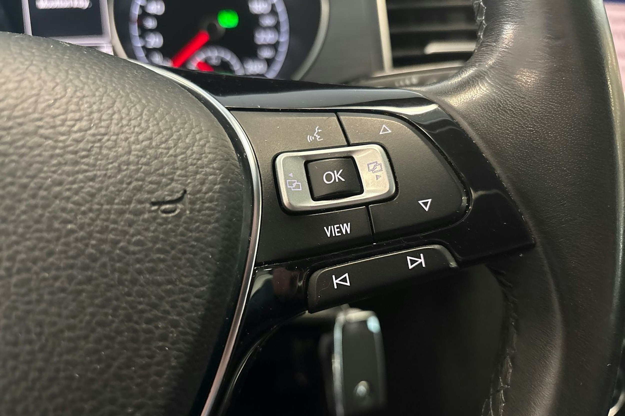 Hopea Volkswagen GOLF SPORTSVAN 2020 kuva 18.