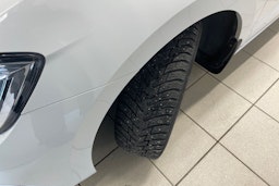 Valkoinen Volkswagen GOLF SPORTSVAN 2020 kuva 13.