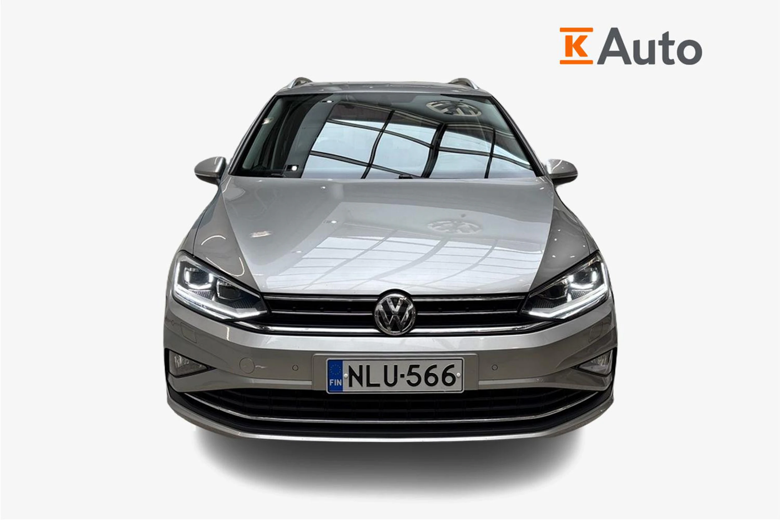 harmaa Volkswagen Golf Sportsvan 2020 kuva 4.