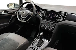 harmaa Volkswagen Golf Sportsvan 2020 kuva 7.