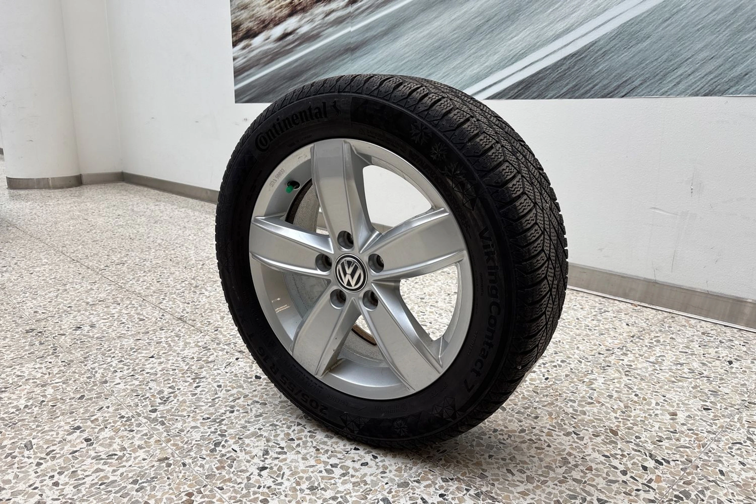 harmaa Volkswagen Golf Sportsvan 2020 kuva 10.