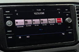 harmaa Volkswagen Golf Sportsvan 2020 kuva 16.
