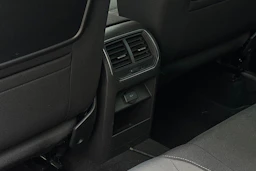 harmaa Volkswagen Golf Sportsvan 2020 kuva 24.