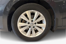 harmaa Volkswagen Golf Sportsvan 2020 kuva 9.