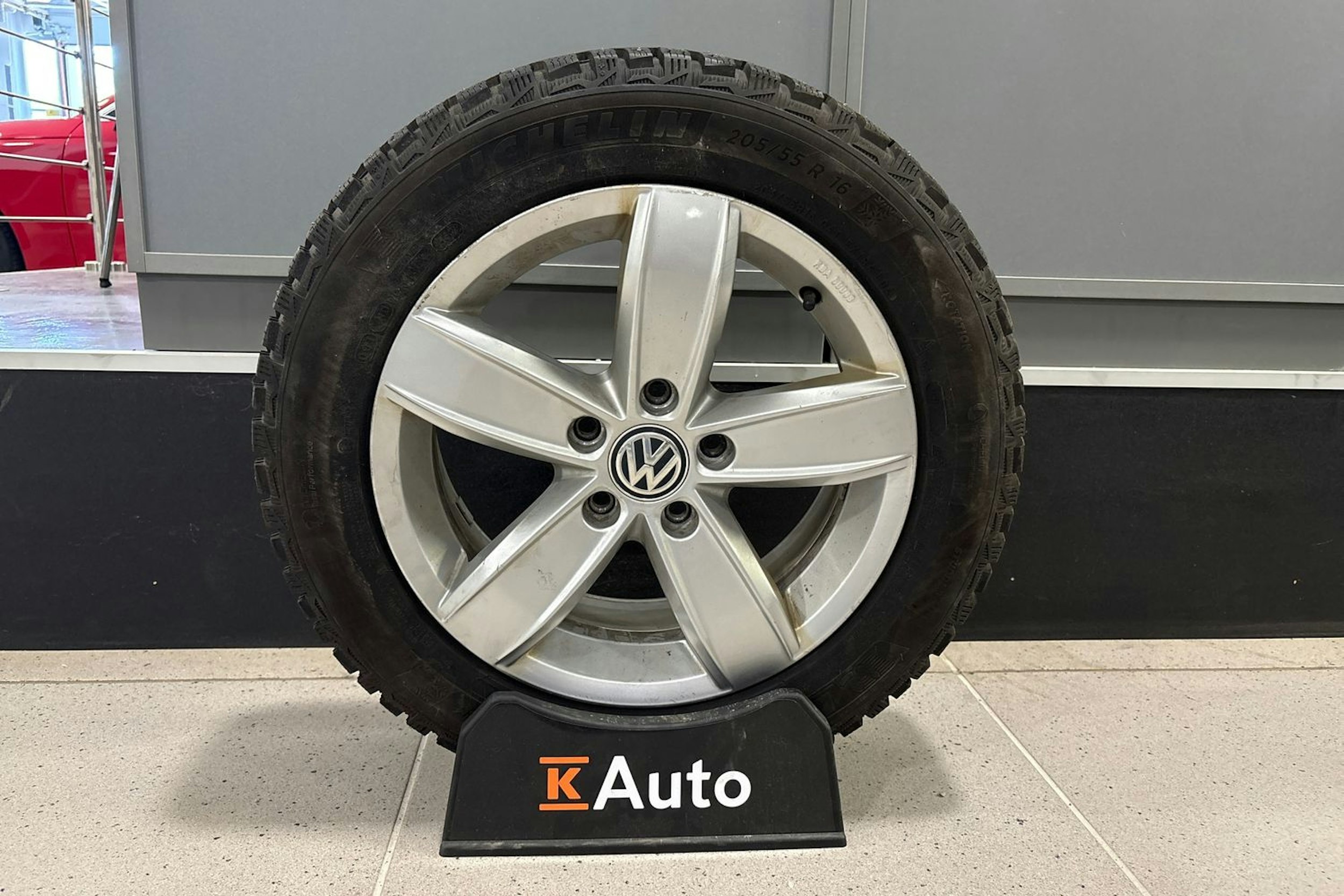 harmaa Volkswagen Golf Sportsvan 2020 kuva 10.