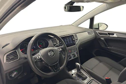 valkoinen Volkswagen Golf Sportsvan 2020 kuva 6.