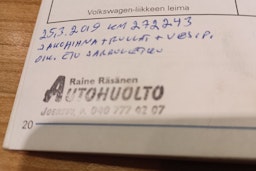 Ruskea (beige) Volkswagen Golf 2002 kuva 27.