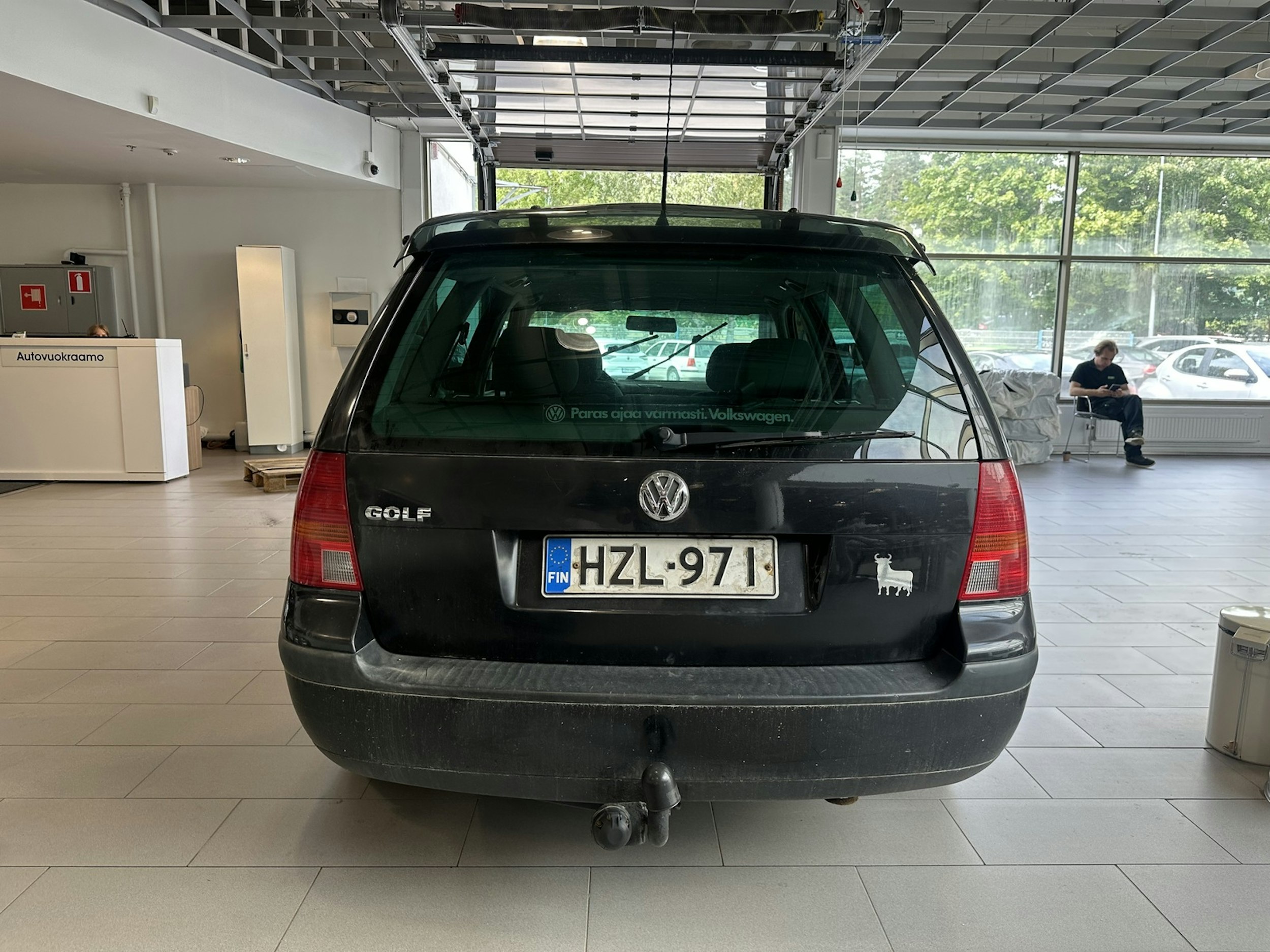 Musta Volkswagen Golf 2003 kuva 5.
