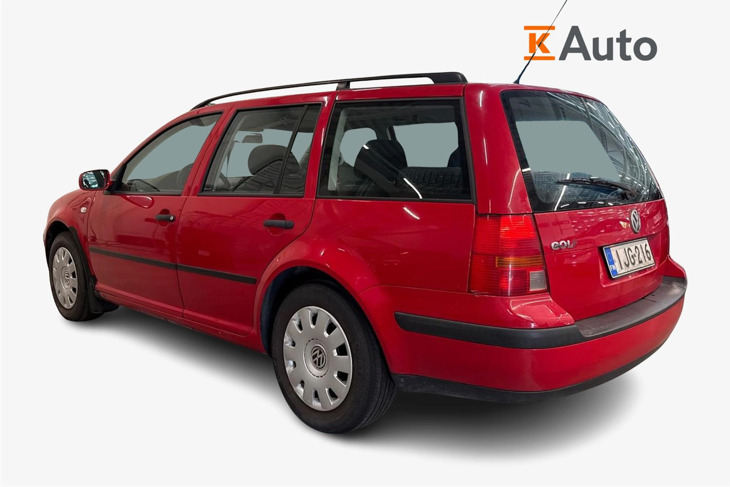 punainen Volkswagen Golf 2003 kuva 3.