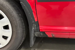punainen Volkswagen Golf 2003 kuva 24.