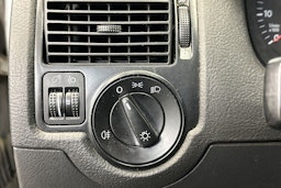 harmaa Volkswagen Golf 2003 kuva 14.