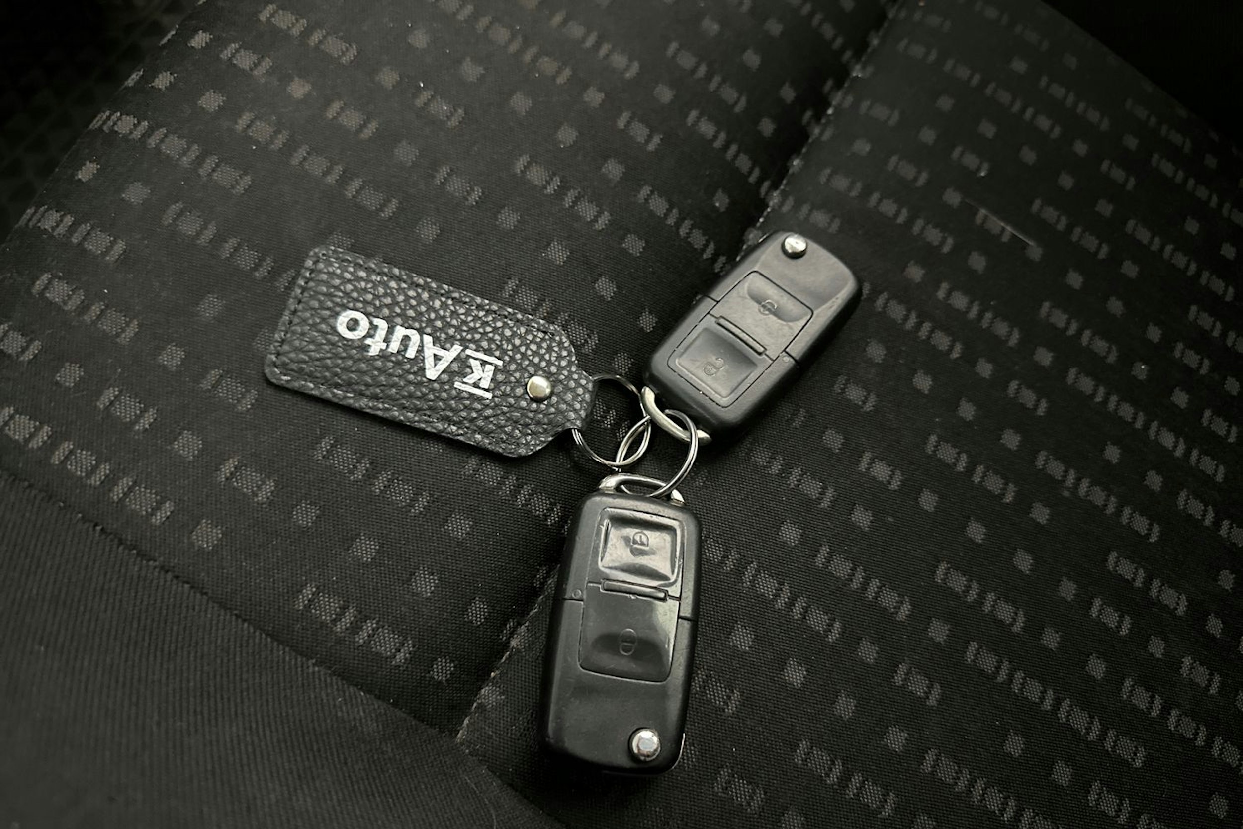 harmaa Volkswagen Golf 2003 kuva 17.