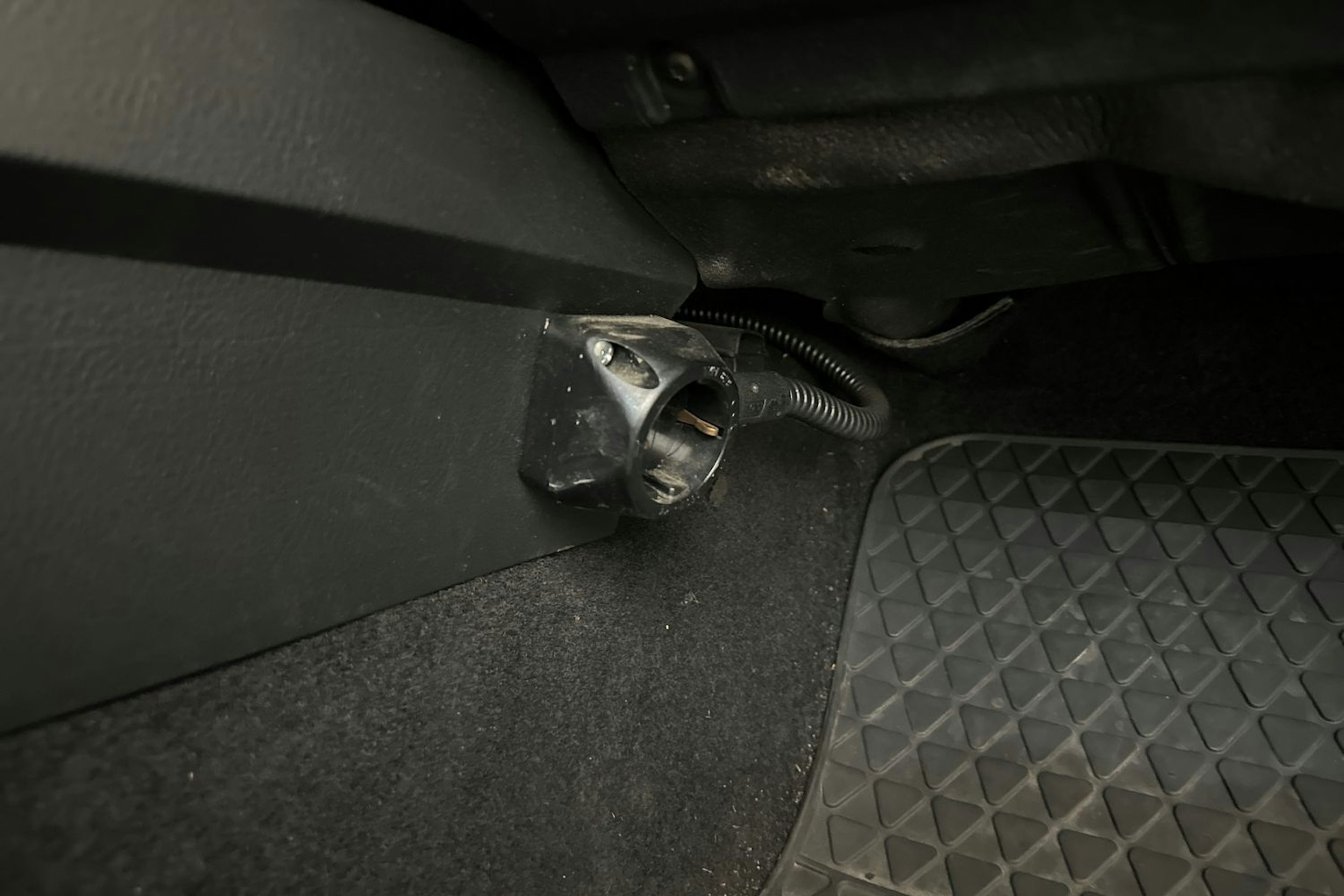 harmaa Volkswagen Golf 2003 kuva 18.