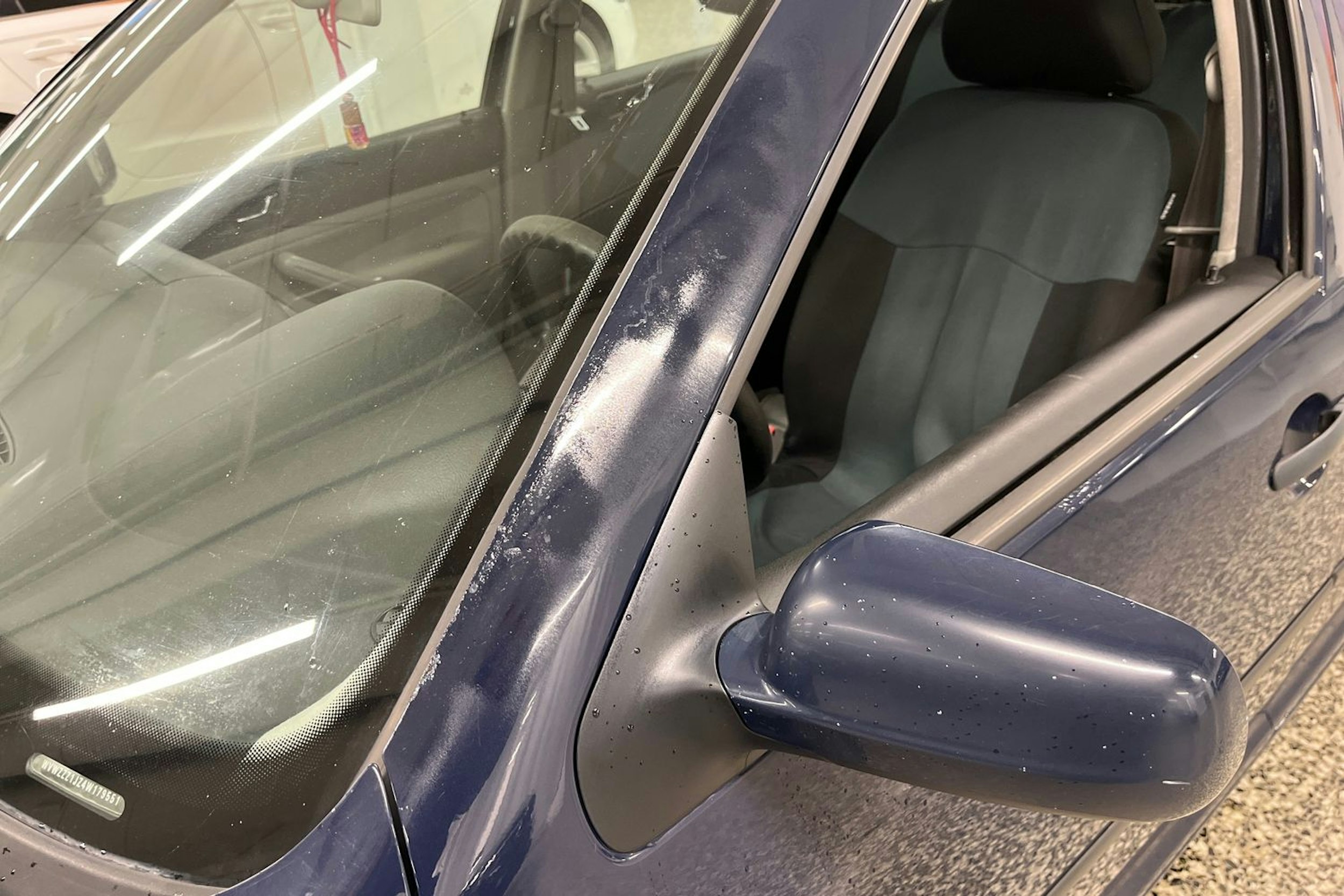 Sininen Volkswagen Golf 2004 kuva 17.