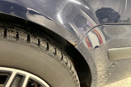 Sininen Volkswagen Golf 2004 kuva 25.