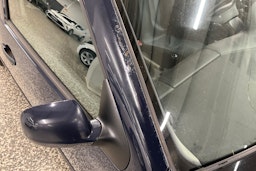 Sininen Volkswagen Golf 2004 kuva 28.