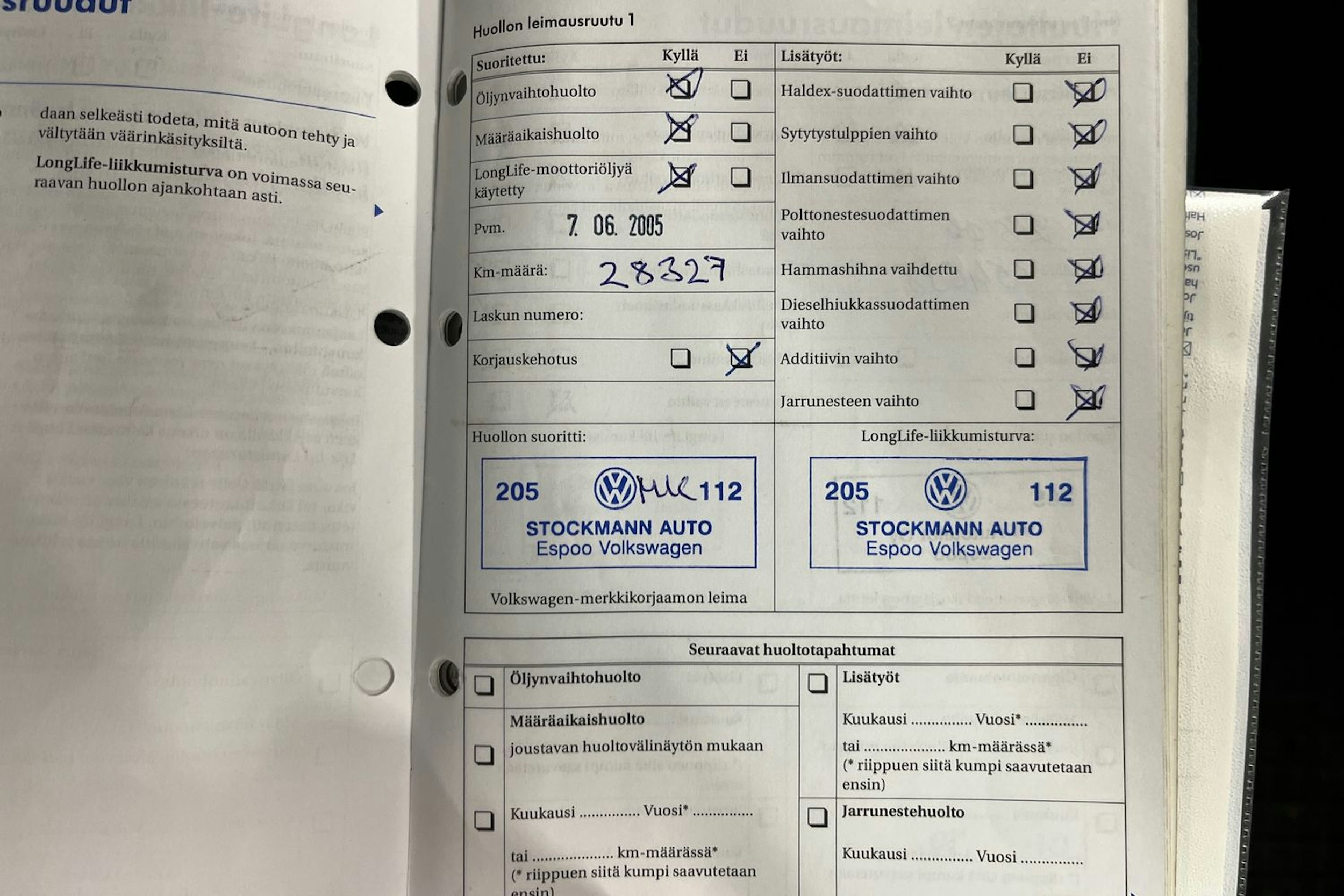 Sininen Volkswagen Golf 2004 kuva 29.