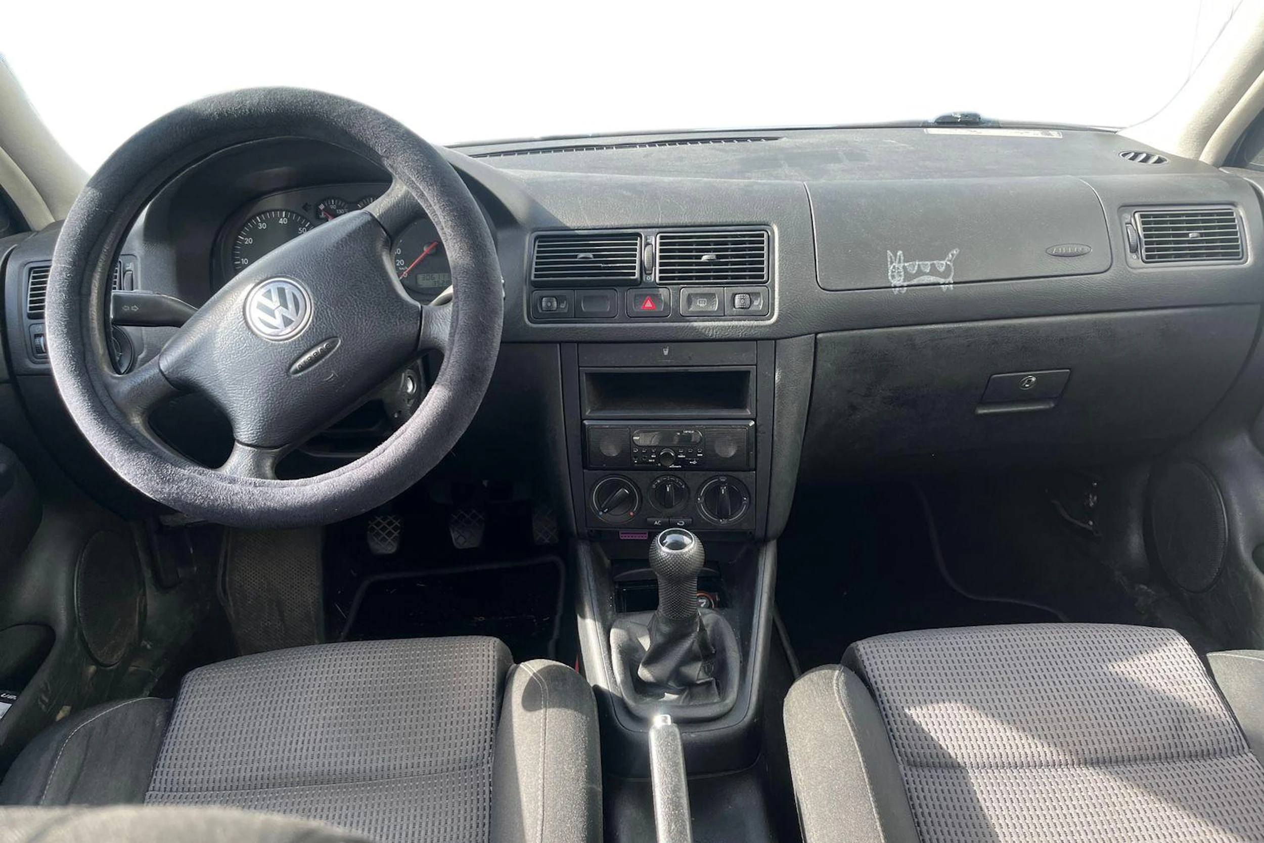 harmaa Volkswagen Golf 2004 kuva 7.