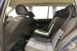 sininen Volkswagen Golf 2005 kuva 10.