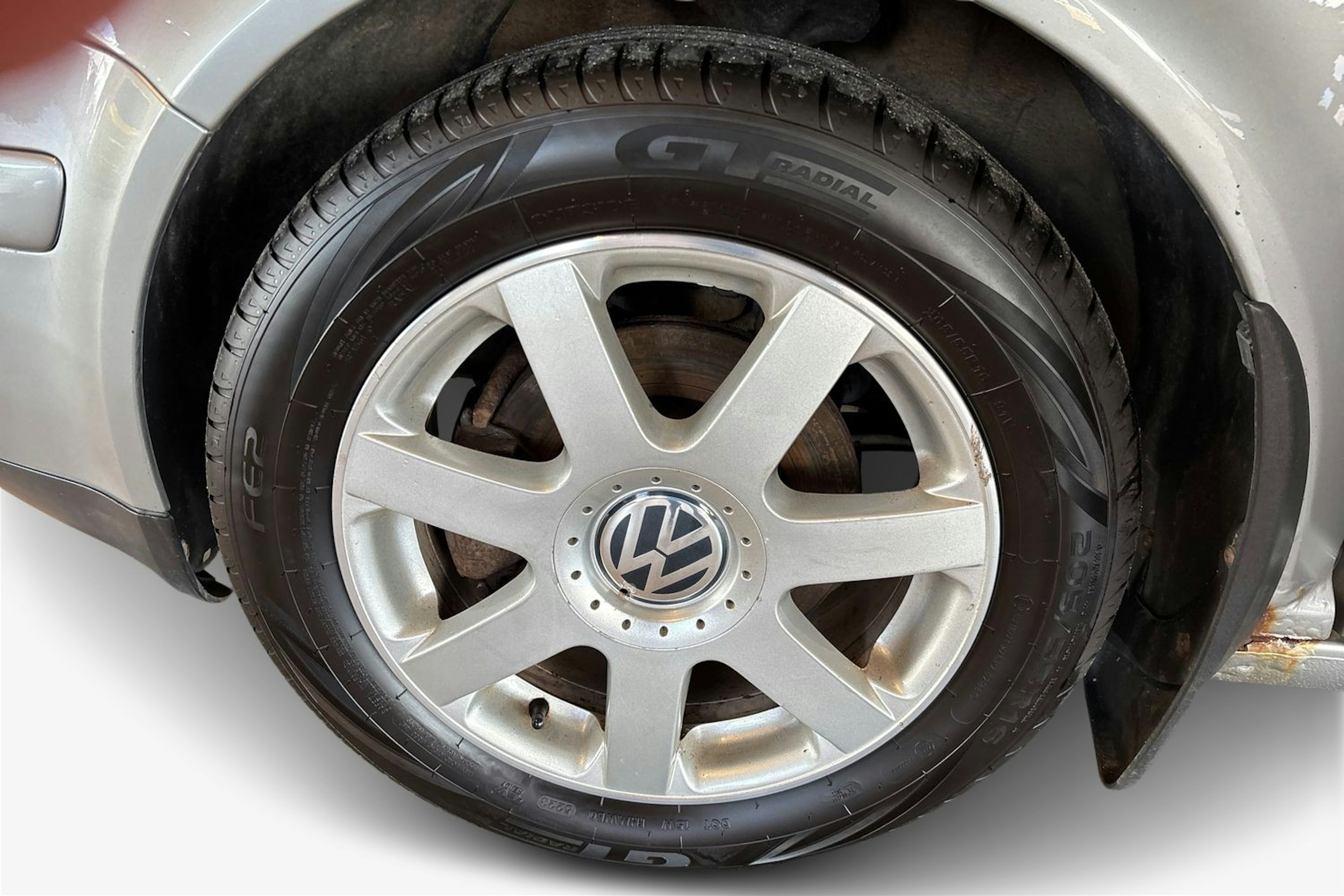 Harmaa Volkswagen Golf 2006 kuva 11.