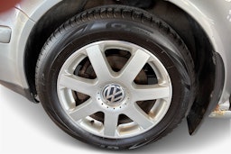 Harmaa Volkswagen Golf 2006 kuva 11.